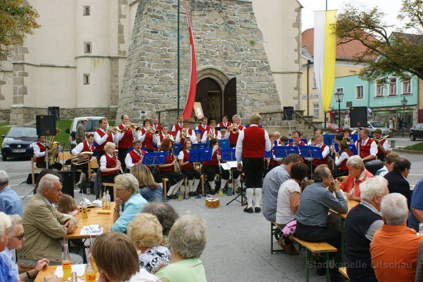 2009_08_09 Pfarrfrühschoppen Litschau (2)